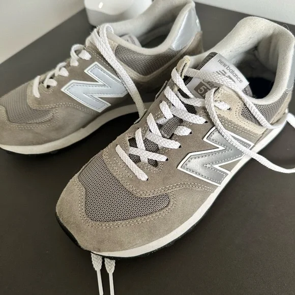 New Balance 574 Core Grey Womens Size 8 - Picture 12 of 13